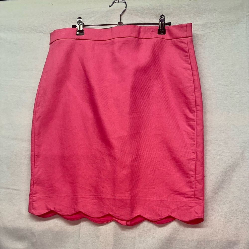 J. Crew Vibrant‎ Pink Pencil Skirt with Scalloped Hem hot pink